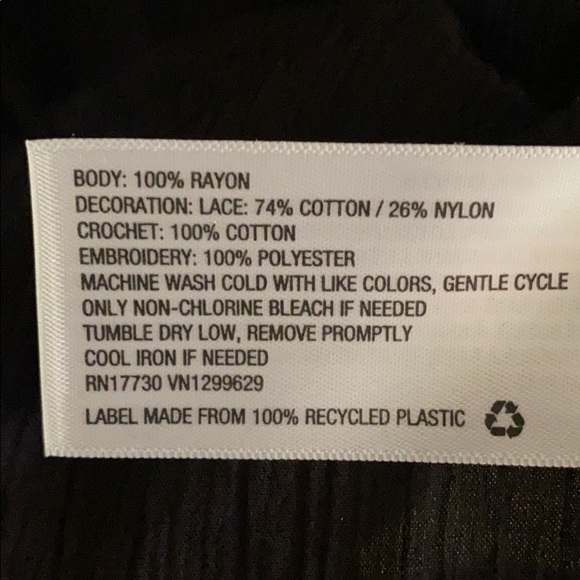 Black top with multicolor Embroidery - Picture 5 of 5